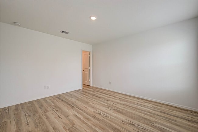 Building Photo - 3426 Golden Amber Ct