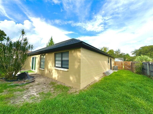 Building Photo - 2734 Dobbin Dr