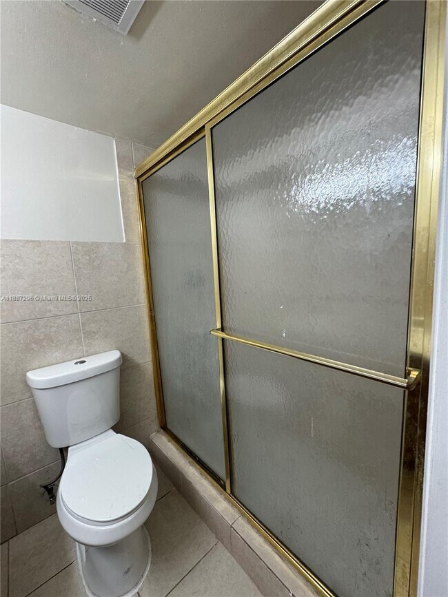 Building Photo - 7205 W Sunrise Blvd