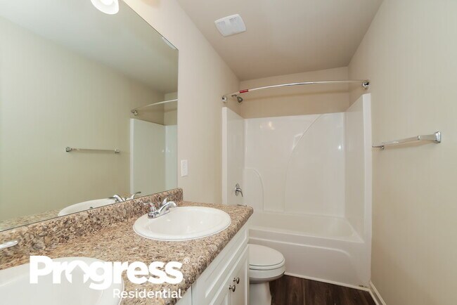 Building Photo - 288 Faron Dr