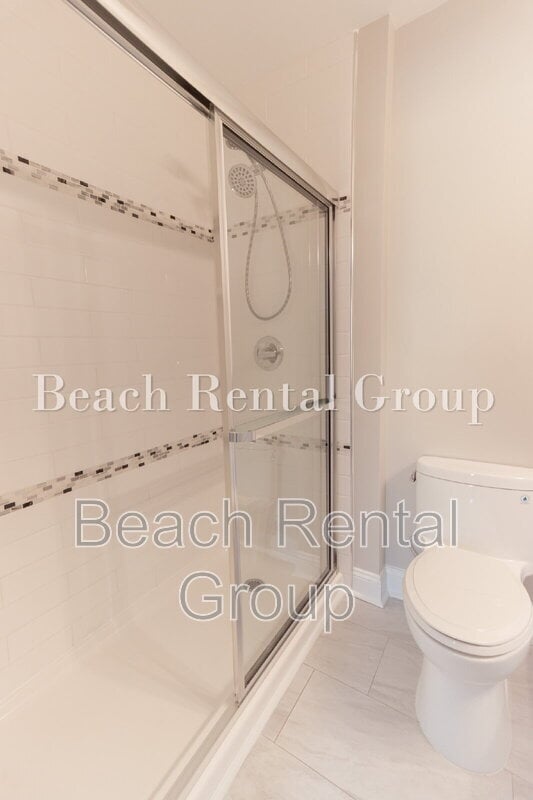 Building Photo - 773 Moen Pl