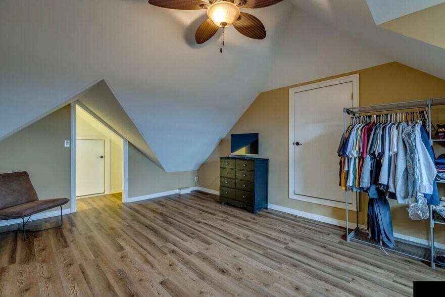 Building Photo - 110 Maison Dr