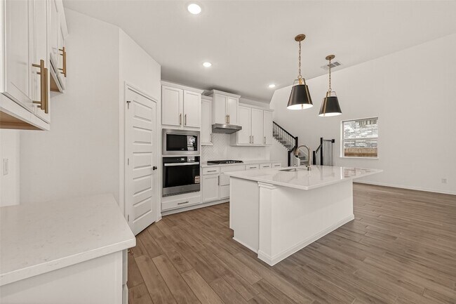 Building Photo - 7327 Blue Gentiana Ln