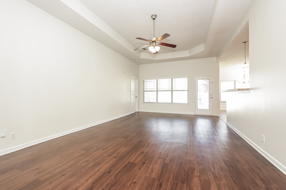 Building Photo - 3342 Cotswold Ln