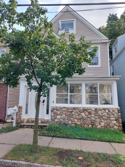 Building Photo - 138 Watchung Ave