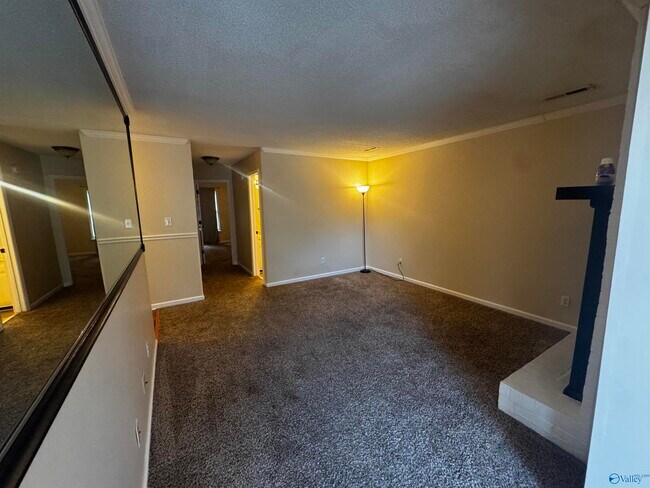 Building Photo - 1307 Liberty Dr