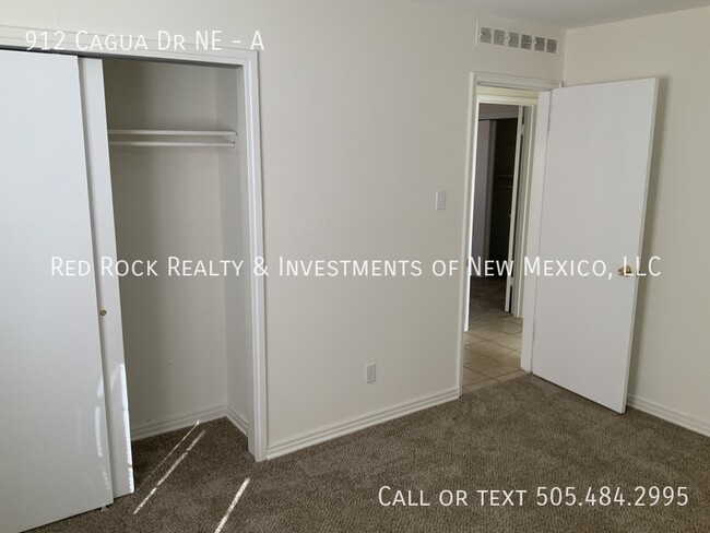 Building Photo - 3 Bedroom home in NE ABQ now available