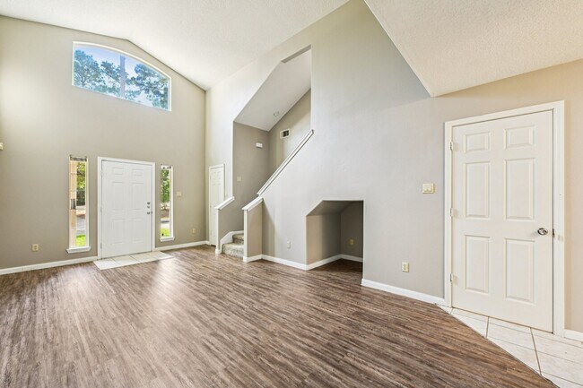 Building Photo - 100 Westpark Dr