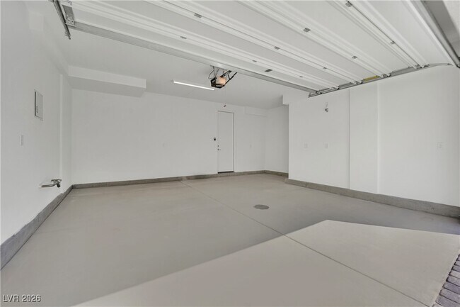 Building Photo - 11476 Panoledge Ave