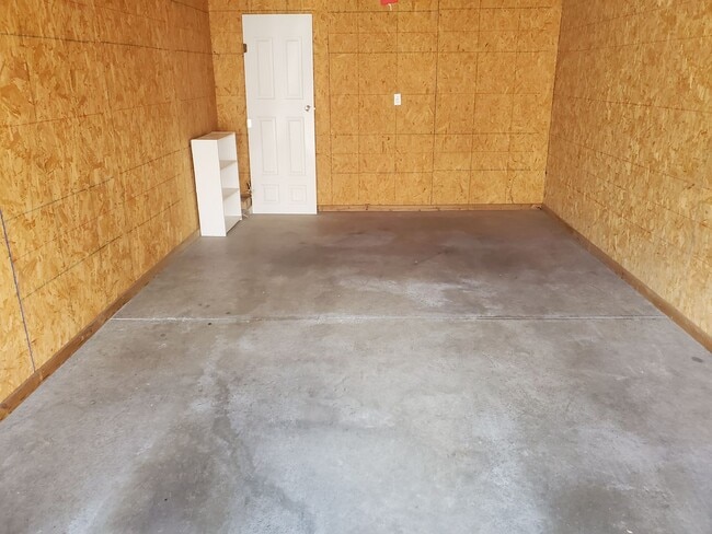 Building Photo - CHECK OUT THIS STUNNER!!  Beautifully Updated, Spacious 2 Bedrooms, 2 Full Baths Storage Closet A...