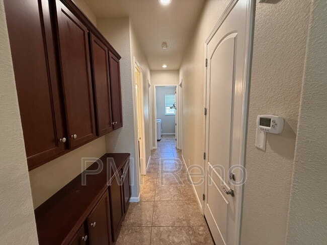 Building Photo - 10290 Cavalry Cir