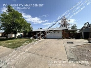 Building Photo - 711 N Oracle-