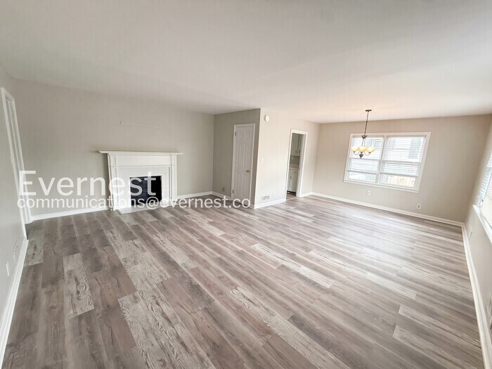 Building Photo - 106 Acton Ave