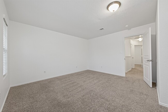 Building Photo - 16827 Libson Falls Dr