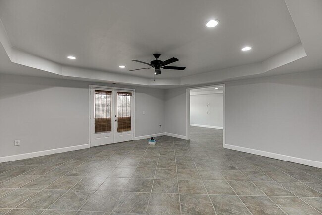 Building Photo - 4537 Grandview Pkwy