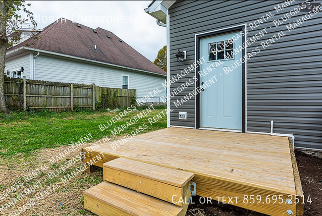 Building Photo - Charming Renovated 2 Bed, 2 Bath Home in t...