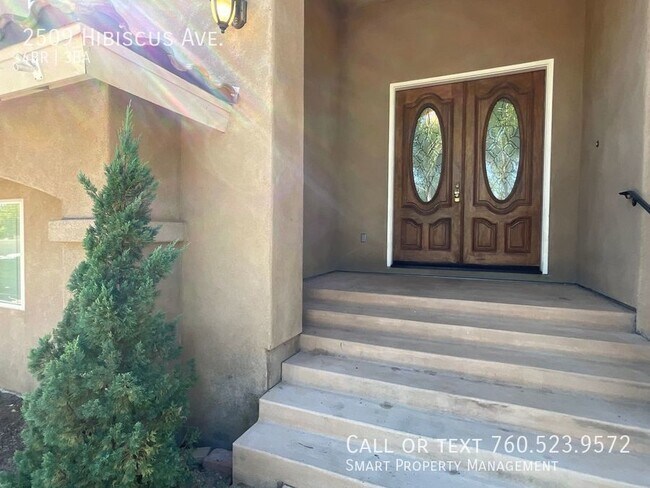 Building Photo - Best Deal in Vista!