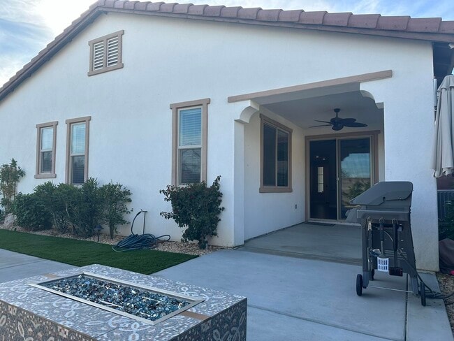 Building Photo - 51204 Mystic Tyme Dr