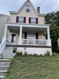 Building Photo - 223 E Pennview Ave