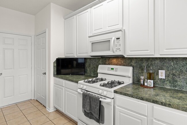 Building Photo - 5651 Stonecloud Ln