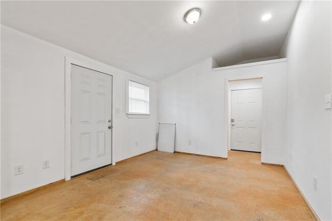 Building Photo - 4414 Diane Dr