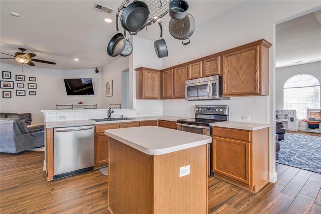 Building Photo - 4916 Auburn Dr