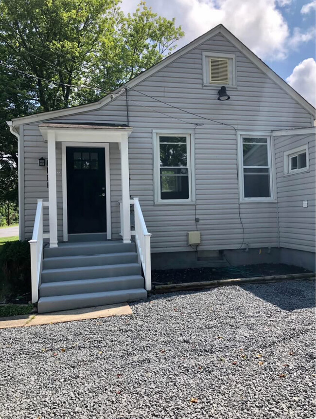 Front steps and driveway - 1830 Old Marlton Pike E