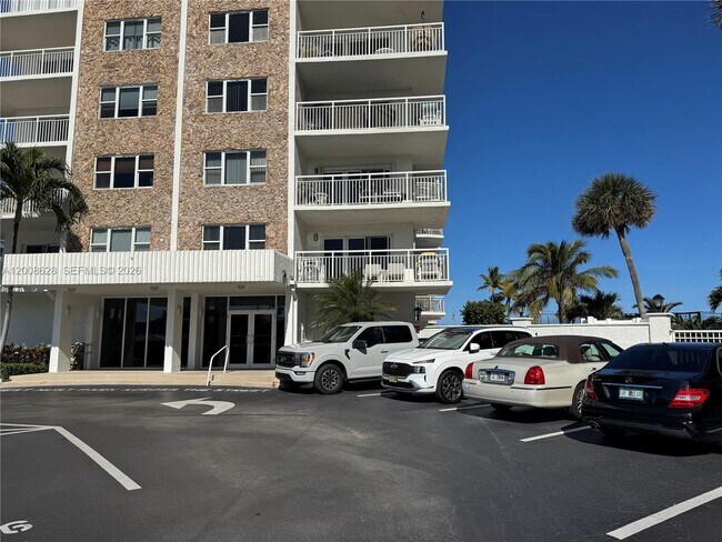 Building Photo - 1770 S Ocean Blvd