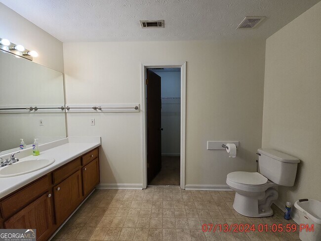 Building Photo - 311 Snapping Shoals Rd