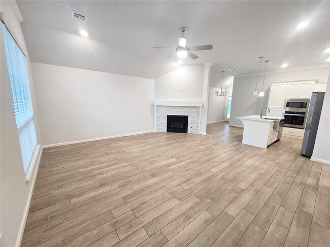 Building Photo - 12617 NW 139th St
