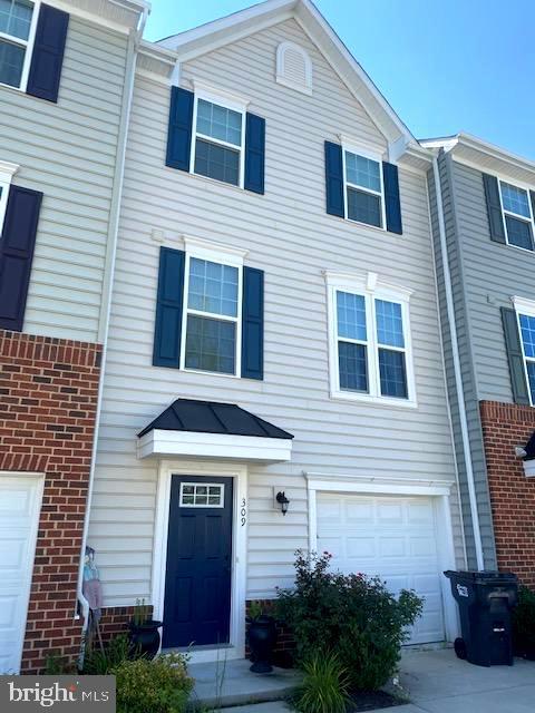 Building Photo - 309 Landing Dr