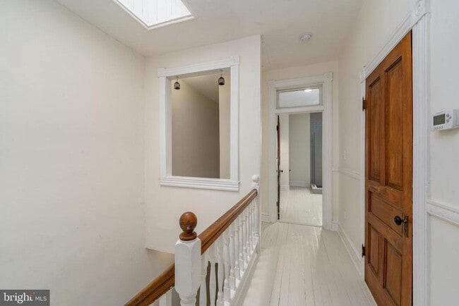 Building Photo - 216 E Biddle St