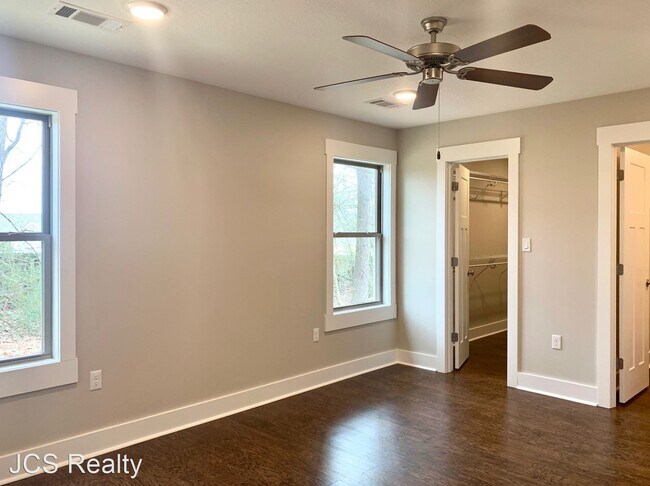 Building Photo - 3 br, 2 bath House - 328 Wolf Den