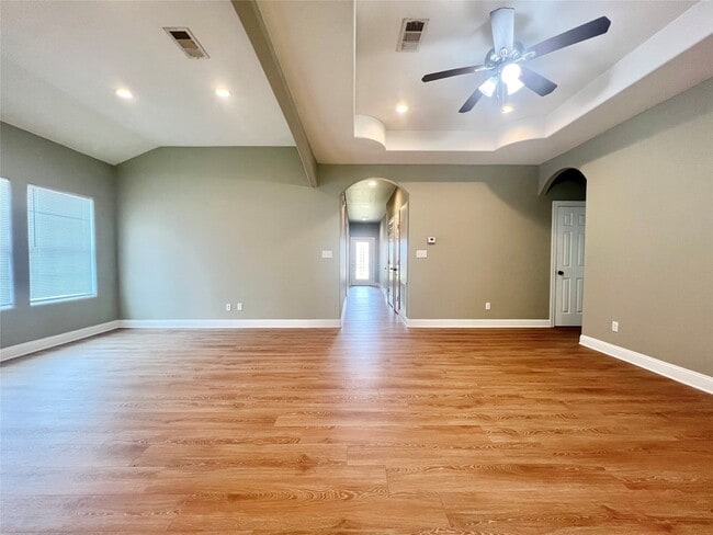 Building Photo - 2875 Amber Ave