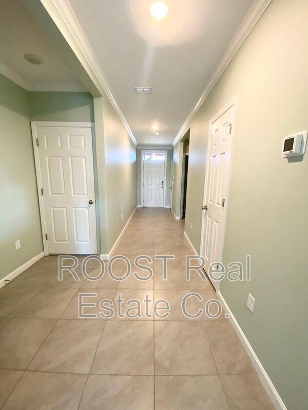 Building Photo - 7499 Tourmaline Dr