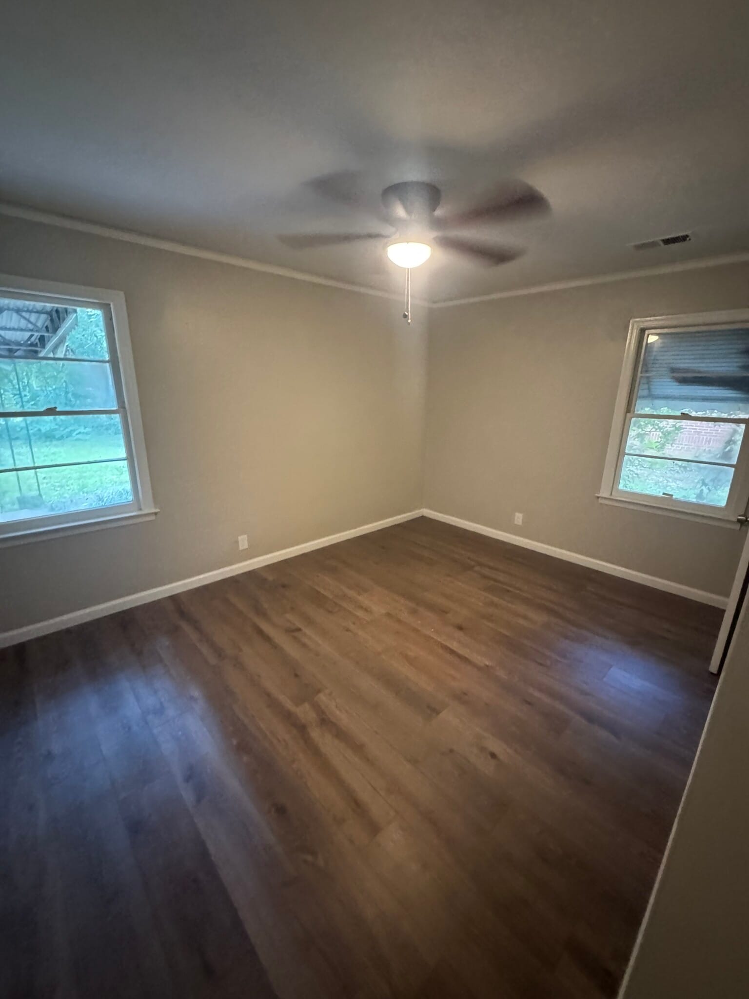 Building Photo - 3034 Grenada Dr