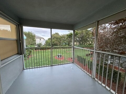 Building Photo - 2636 SE 20th Ct