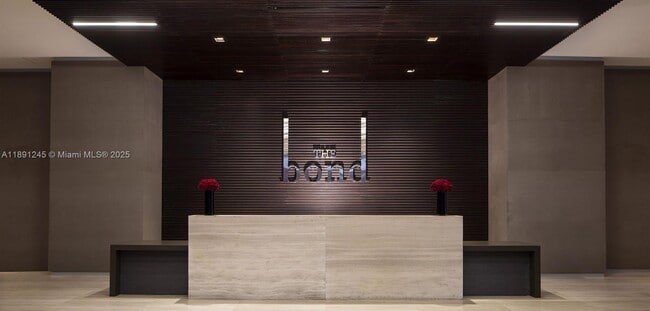 Primary Photo - 1080 Brickell Ave