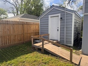 Building Photo - 5224 Leeland St