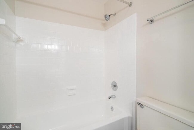 Building Photo - 2792 Bordeaux Pl