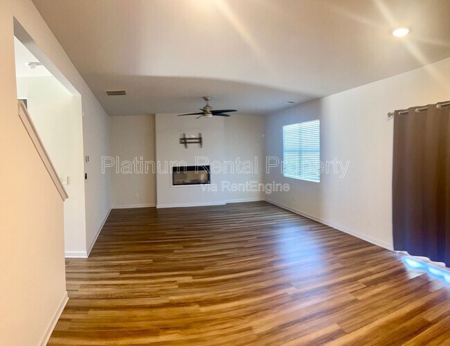 Building Photo - 541 Overo Dr