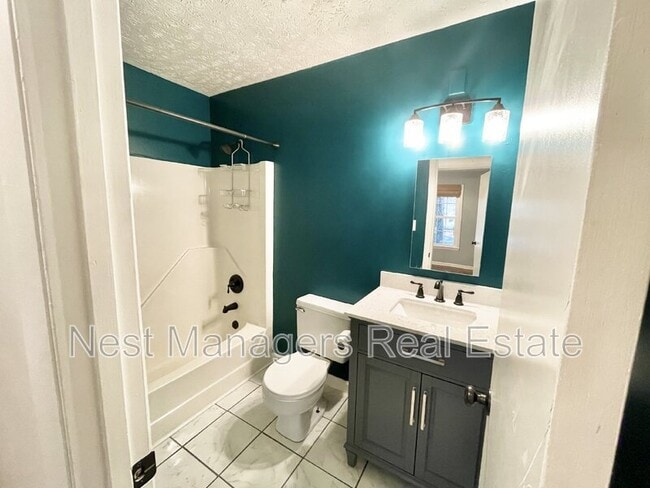 Building Photo - 1603 Hickory Ridge Court