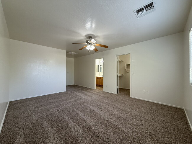 Building Photo - Updated 3-Bedroom Home with Vaulted Ceilin...