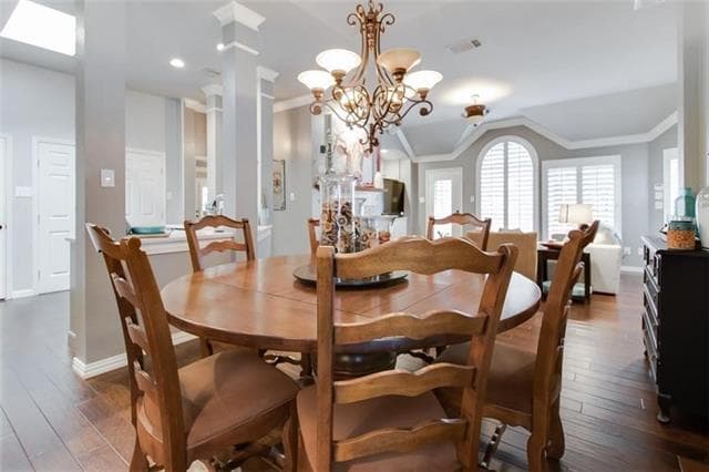 Building Photo - 4721 Ridgedale Dr