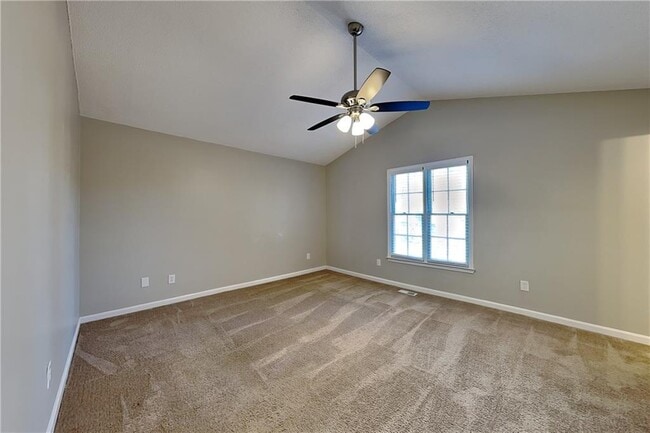 Building Photo - 379 Sumer Ln N