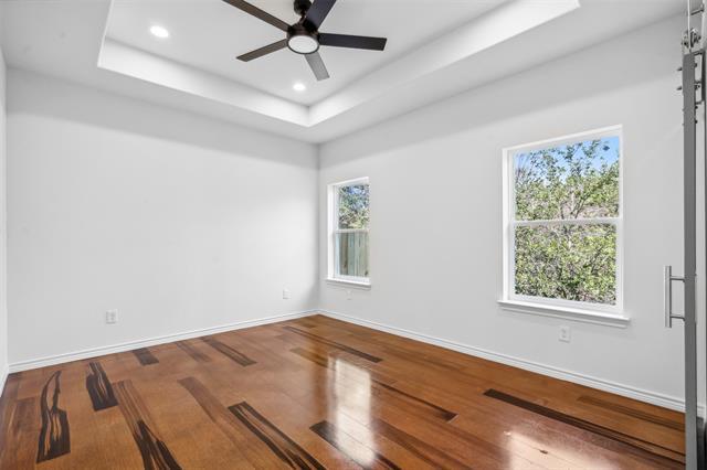 Building Photo - 5726 Barkridge Dr
