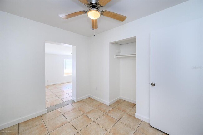 Building Photo - 510 Sharon Cir