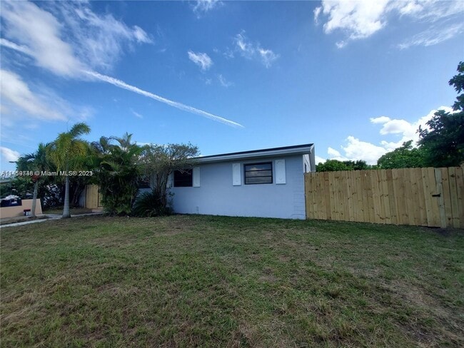 Building Photo - 11410 SW 193rd St