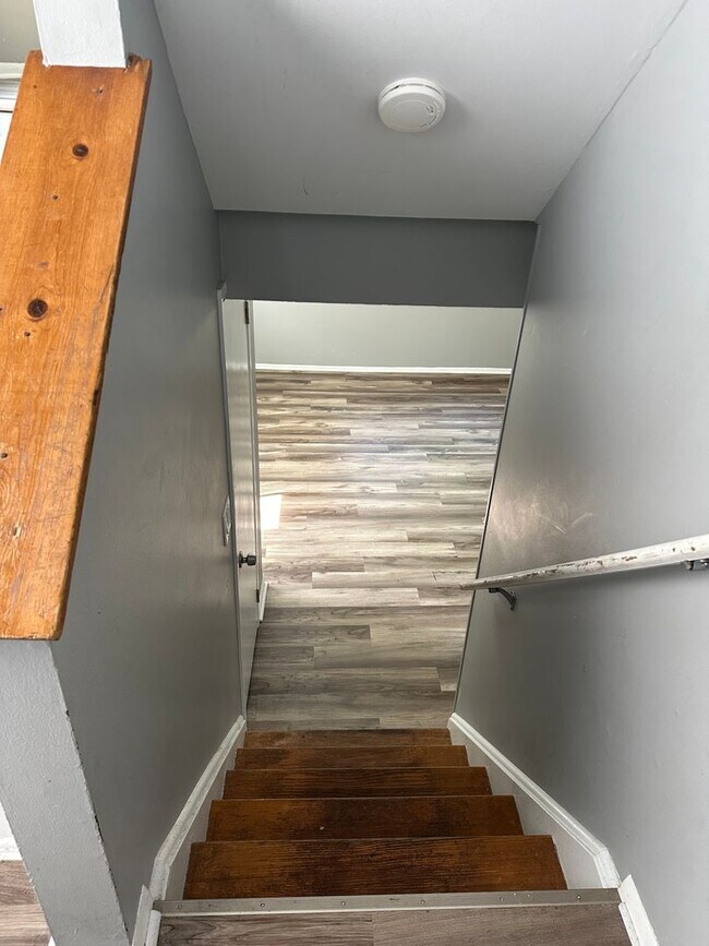 Building Photo - Welcome to our charming home for Rent