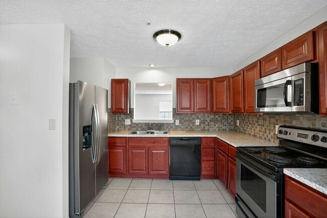 Building Photo - 3306 Brookshire Ct